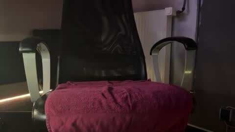 Snapshot of mies35 chatting on December 2024 01:04:01 AM mies35 online show from December 2024 01:04:01 AM