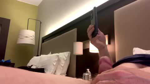 Snapshot of miggie001 chatting on January 2025 02:35:01 AM miggie001 online show from January 2025 02:35:01 AM