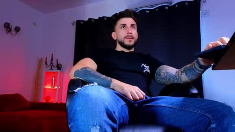 MightyAaron online show from September 2025 03:22:01 PM