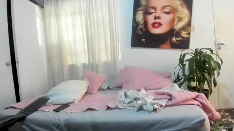 Miguel Hernandez online show from December 2024 05:33:01 PM