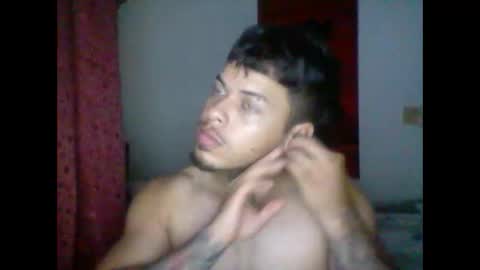 miguelvl01 online show from April 2026 08:12:01 AM