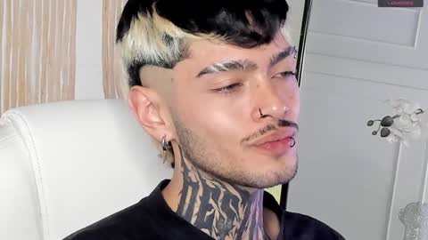 MIHAIL LEROY finally independent model online show from December 2024 12:41:01 AM