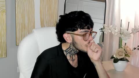 MIHAIL LEROY finally independent model online show from January 2025 02:49:02 AM