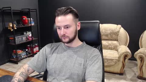 Misha Winchester online show from December 2025 12:22:02 PM