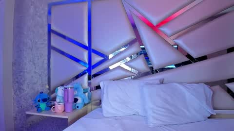 Snapshot of miia02 chatting on November 2025 03:19:01 AM MIA 3 online show from November 2025 03:19:01 AM