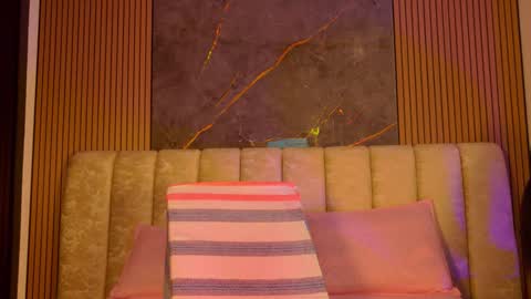 Snapshot of miia_scoott_ chatting on December 2025 11:50:01 AM miia scoott online show from December 2025 11:50:01 AM