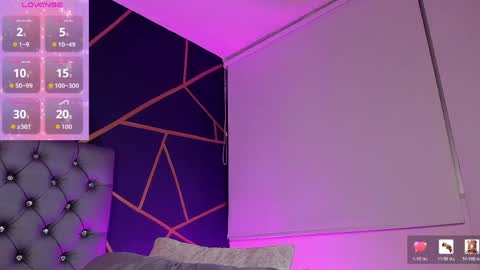 Mia online show from April 2026 07:45:01 AM