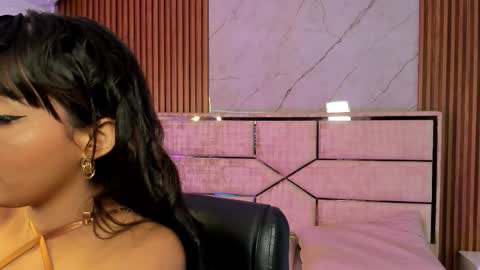 Mia Monroe online show from November 2025 03:31:02 AM