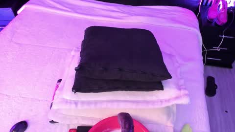 Mia Monroe online show from March 2026 09:26:01 AM