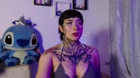 Mila  online show from December 2025 03:46:01 AM