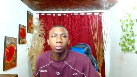 Snapshot of miilo18 chatting on February 2026 07:19:01 AM milo online show from February 2026 07:19:01 AM