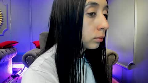 miilu  online show from December 2024 06:14:02 AM