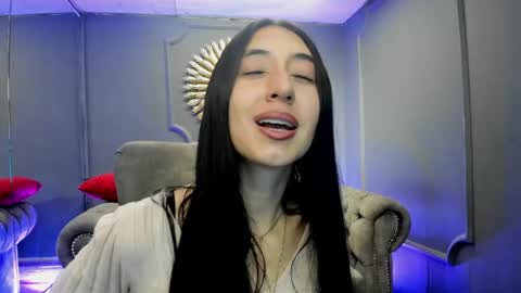 miilu  online show from January 2025 04:26:01 AM