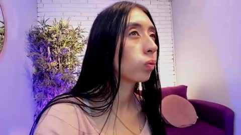 miilu  online show from March 2025 09:25:02 AM