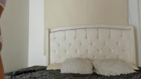 Scarlett online show from March 2025 09:42:02 PM