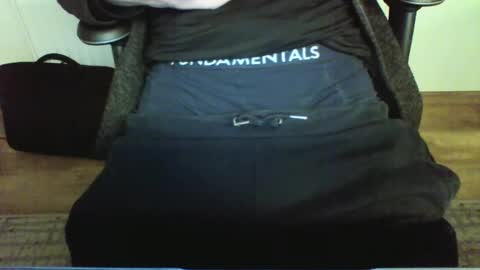 mik online show from January 2025 02:47:02 PM