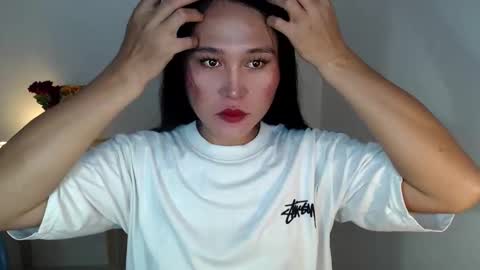 Snapshot of mika_oka chatting on March 2026 08:55:02 AM Hi im Avah online show from March 2026 08:55:02 AM
