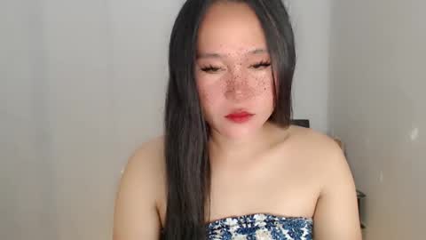 Snapshot of mika_oka chatting on March 2026 06:08:02 AM Hi im Avah online show from March 2026 06:08:02 AM