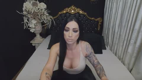 Mikaela online show from February 2026 02:24:01 AM