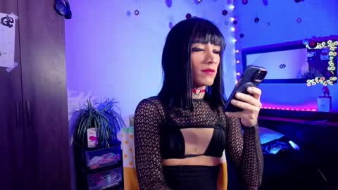 Snapshot of mikaelarangel chatting on December 2025 02:21:01 AM mikaelarangel online show from December 2025 02:21:01 AM