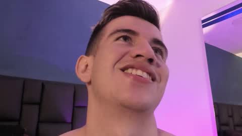 mikael online show from February 2026 01:16:02 AM