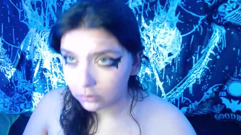 Mika online show from September 2025 01:55:01 AM