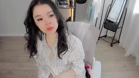 mikasssu online show from May 2026 07:15:02 AM