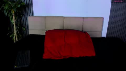 Snapshot of mike_0233 chatting on February 2025 07:31:02 AM Mike 0233 online show from February 2025 07:31:02 AM