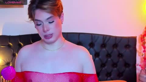 Snapshot of mike_blossom chatting on January 2025 05:12:02 PM Henry Price online show from January 2025 05:12:02 PM