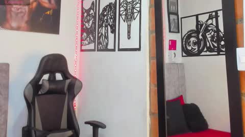 mike kilian1 online show from September 2025 12:15:01 PM