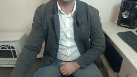 MikeMaster online show from December 2024 07:10:01 AM