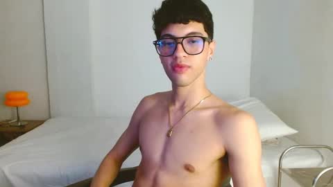 Mike Pineapple online show from November 2025 03:53:02 AM