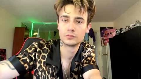Mike online show from July 2026 10:21:02 AM