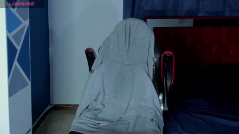 Snapshot of mike_shelby21 chatting on March 2025 09:05:02 AM mike_shelby21 online show from March 2025 09:05:02 AM