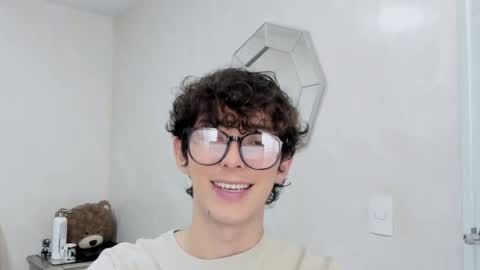 Mikebelf4 online show from February 2026 12:32:01 AM