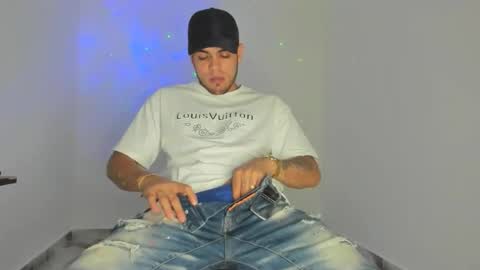 mikee_scooth online show from March 2026 12:23:02 AM