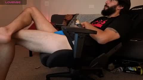 mikehawk1589 online show from July 2026 10:39:01 AM