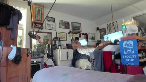 MikeJcox online show from February 2025 04:47:02 PM