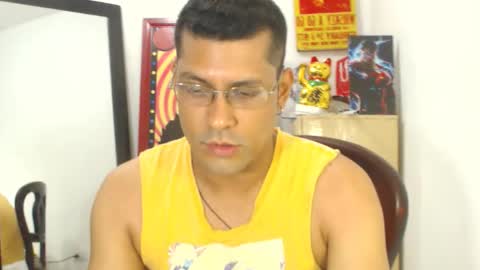 Snapshot of mikeriverx chatting on June 2026 06:43:02 PM mikeriverx online show from June 2026 06:43:02 PM