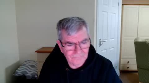 Snapshot of mikespait chatting on November 2025 08:58:01 AM mikespait online show from November 2025 08:58:01 AM