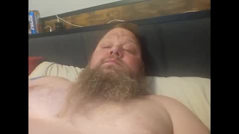 Mikeybanks50 online show from December 2025 06:25:01 PM