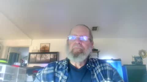 mikeyd1a online show from January 2026 05:04:02 PM
