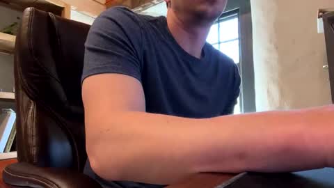 mikeydubs10 online show from May 2026 02:21:02 PM