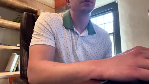 mikeydubs10 online show from May 2026 01:17:02 PM