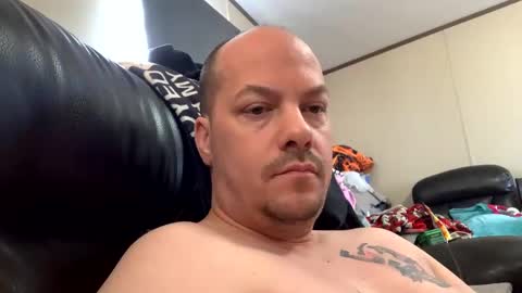 Snapshot of mikeylikesit2222 chatting on February 2025 05:59:01 PM mikeylikesit2222 online show from February 2025 05:59:01 PM