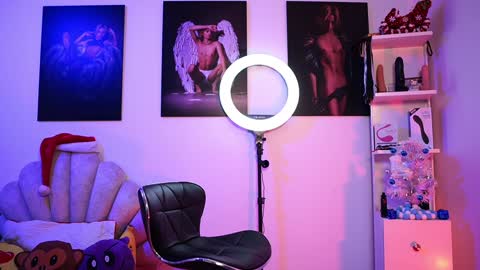 mikeymorningstar online show from December 2024 07:45:02 PM