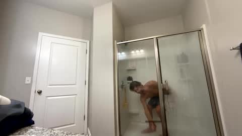 Snapshot of mikeywhite123 chatting on December 2024 07:32:02 PM mikeywhite123 online show from December 2024 07:32:02 PM