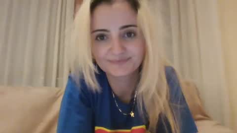 Snapshot of miki234809581 chatting on November 2025 08:11:02 PM miki234809581 online show from November 2025 08:11:02 PM