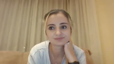 miki234809581 online show from November 2025 09:05:02 PM