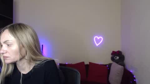 Adalina online show from April 2026 06:46:02 PM